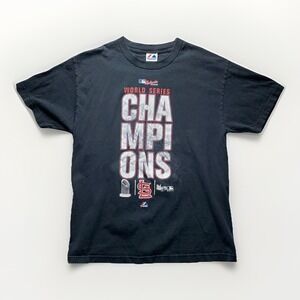 St Louis Cardinals World Series Champions 2011 T-Shirt M Faded Black Grunge